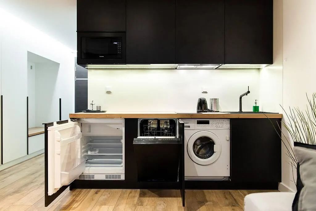 Luxury Standard Apartment In Cracow contacts